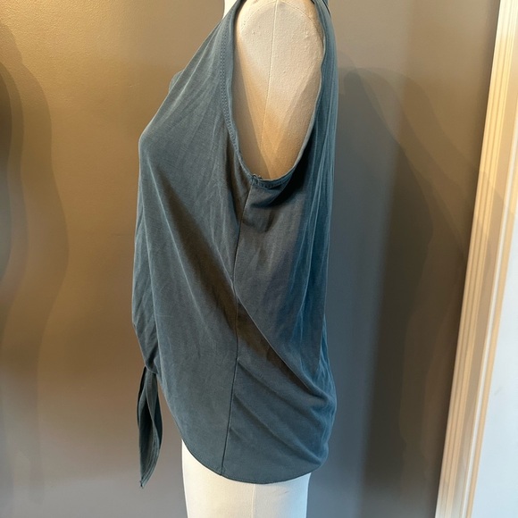 Sleeveless Button-Down Top - blue/green - Picture 2 of 2